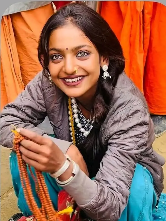 Monalisa: The Start of a Film Career