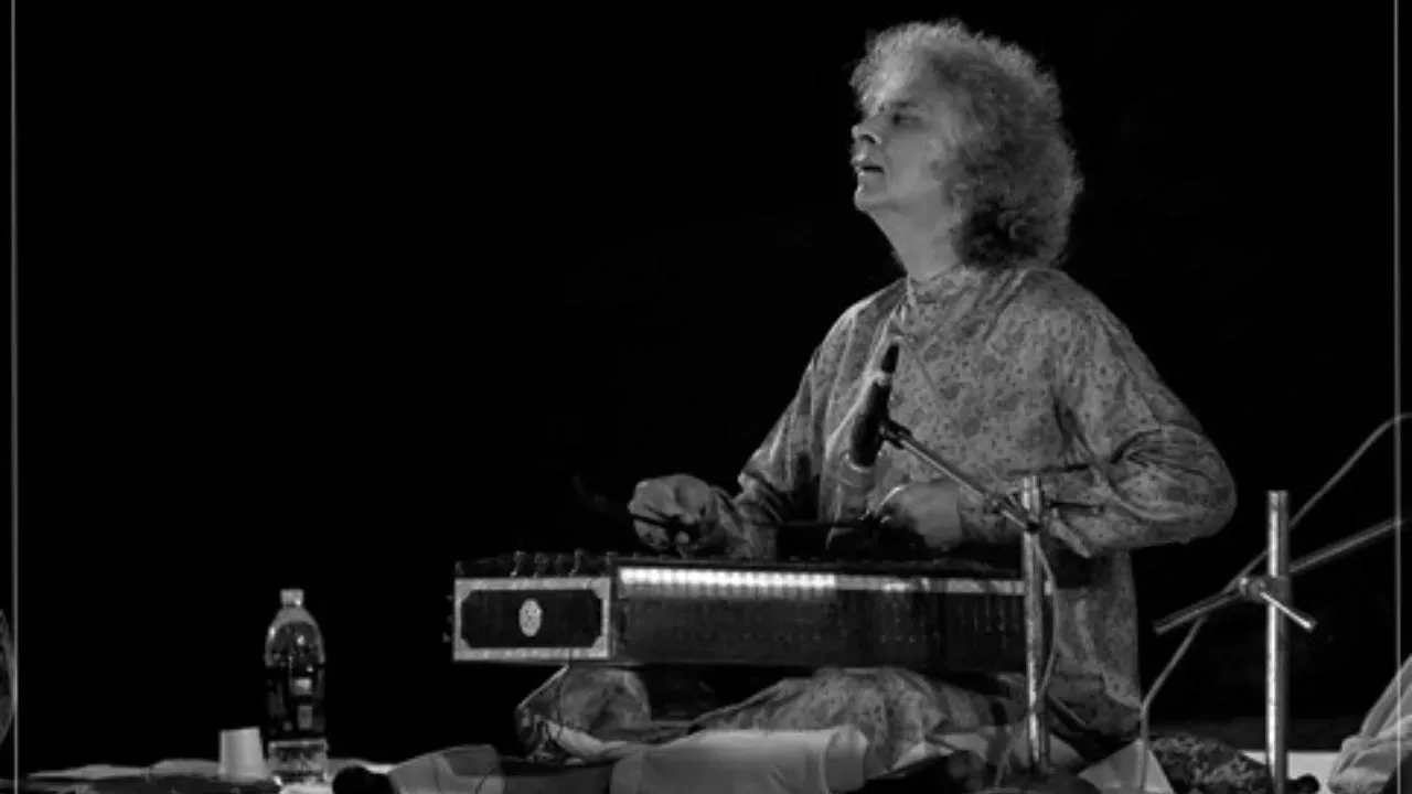  Pandit Shiv Kumar Sharma 