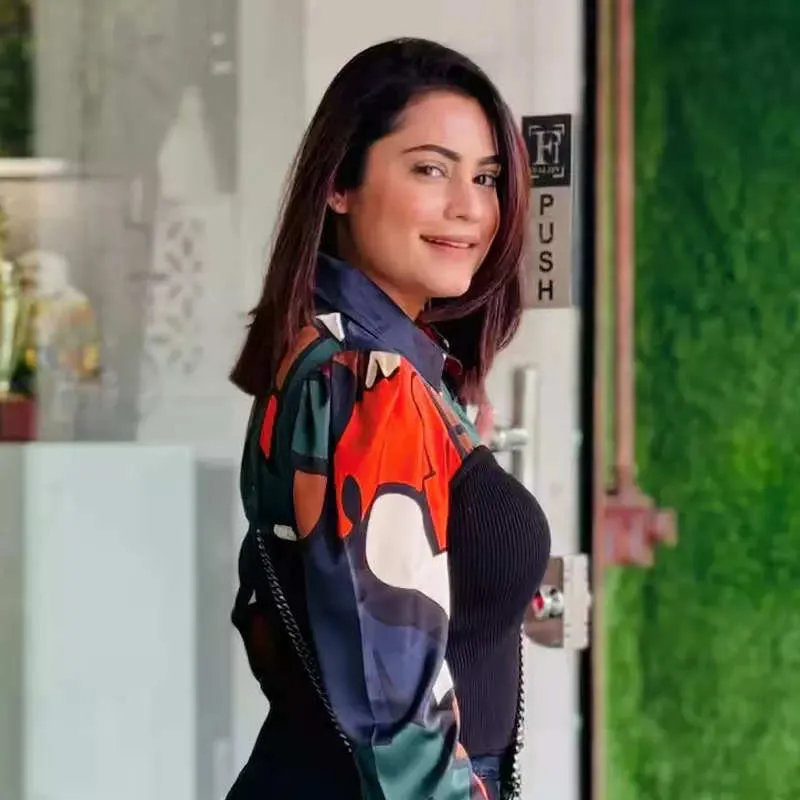 जिगर के टुकड़े को घर पर छोड़कर Bigg Boss का हिस्सा बनीं ये 9 हसीनाएं, पैसों  की खातिर दिल पर रखा पत्थर