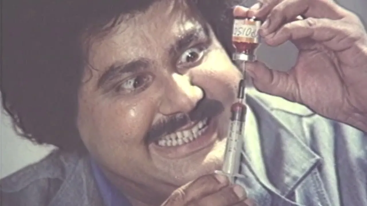 Satish Shah Mixes Poison in Shekhar Suman's Milk | Tere Bina Kya Jeena  (1989) | Scene 6/9