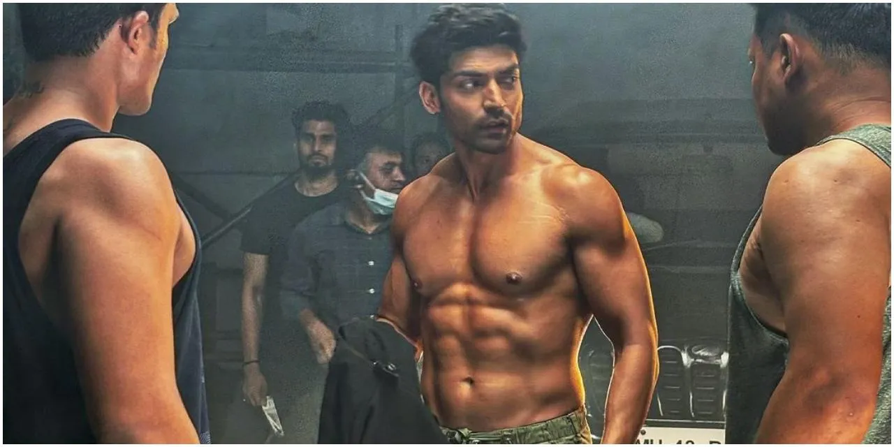 Gurmeet Choudhary, aka Disney+ Hotstar’s Commander Karan Saxena, is always the fittest person in the room. Now, he's spilling the beans on how he stays in such incredible shape!