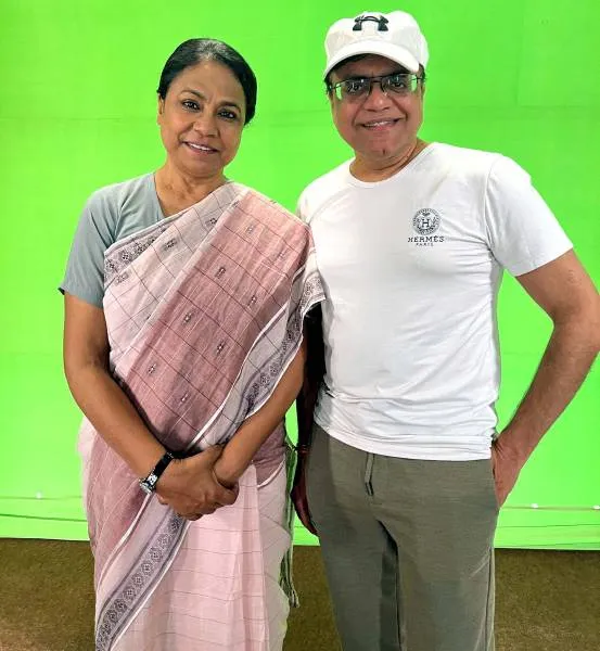 Seema Biswas & Mukesh Modi