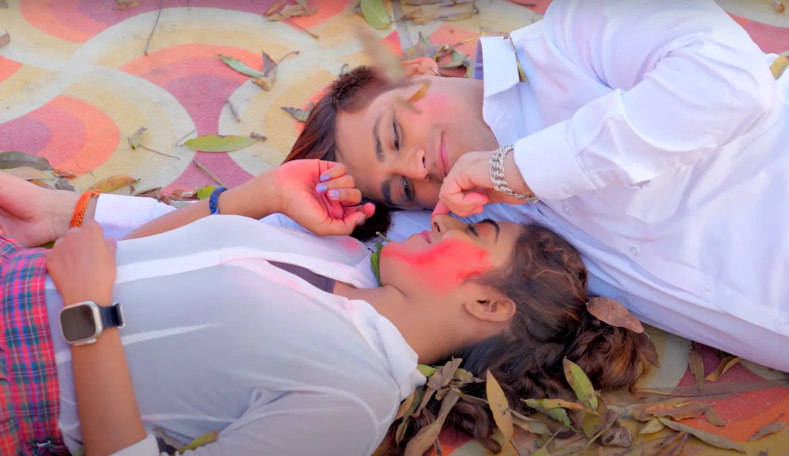 Rakesh Mishra's New Romantic Holi Song Holi Ke Chutti