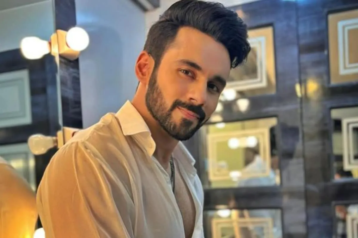 Abhishek Bajaj To Play Bollywood Superstar In New Show: 'I'm Really  Excited' - News18