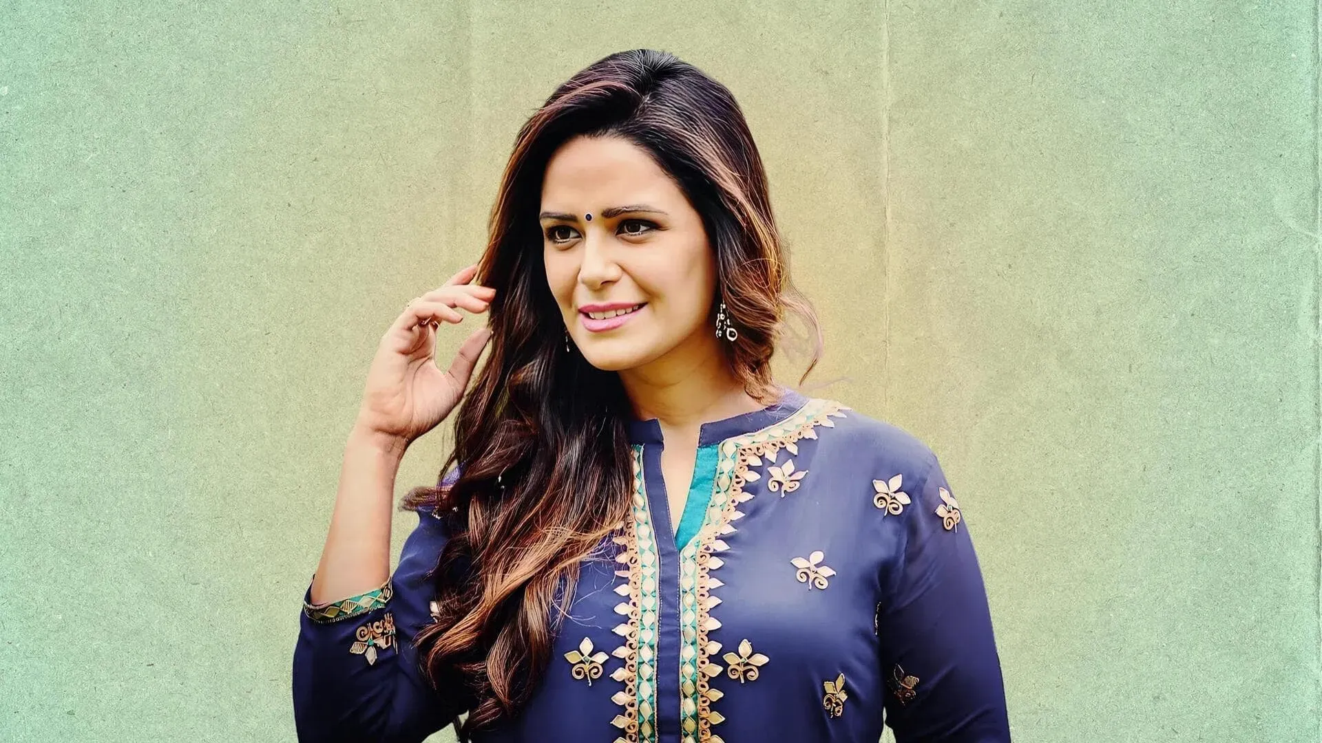 Mona Singh gave a statement on completing 20 years in the industry