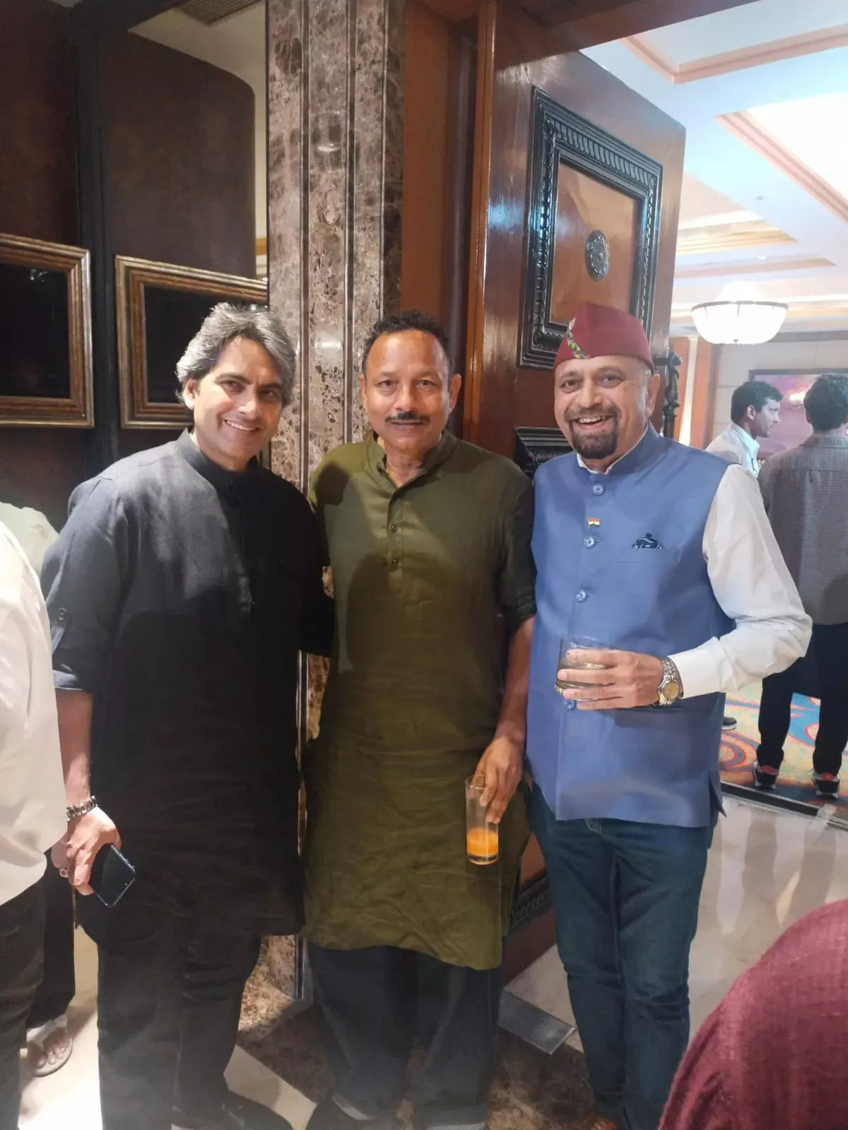 Surinder Rana with Sudhir Choudhary, Aaj Tak & Anurag Bhaduria, spokesperson, Samajwadi Party