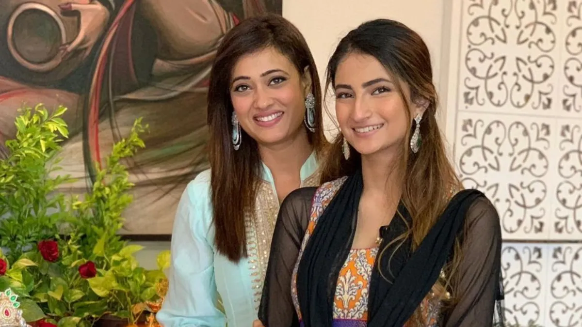 Shweta Tiwari advices daughter Palak Tiwari not to get married; here's why  – India TV