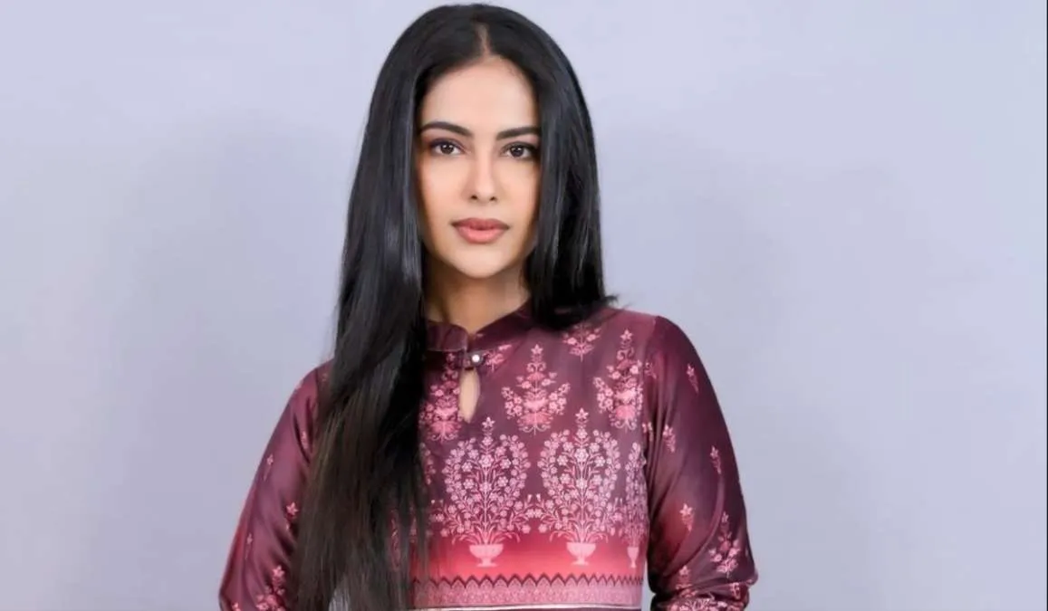 balika vadhu child actress avika gor now khatron ke khiladi fame avika  debut in south and bollywood film'बालिका वधू' की नन्ही आनंदी का ग्लैमरस लुक  देख चकरा जाएगा सर, साउथ की फिल्मों में कर रही है कमाल - India TV Hindi