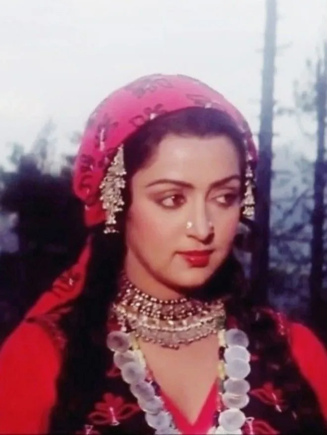 Chandramukhi (Hema Malini)