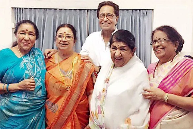 Even today I remain standing until Lata didi sits down - Asha Bhosle