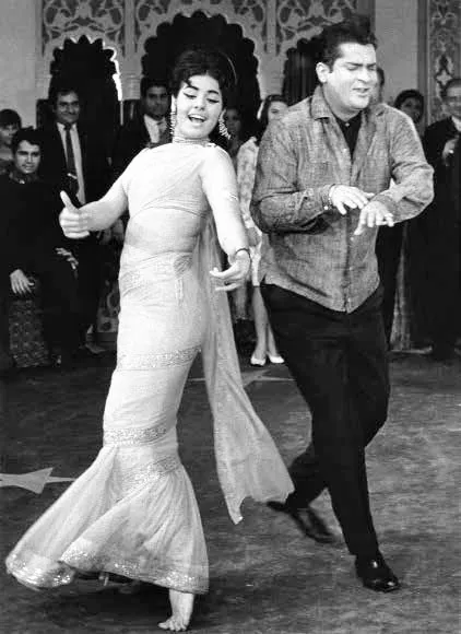 Birthday Special: Shammi Kapoor wanted to marry 18-year-old Mumtaz, due to one condition the actress turned down the proposal | 18 साल की मुमताज से शादी करना चाहते थे शम्मी कपूर, एक
