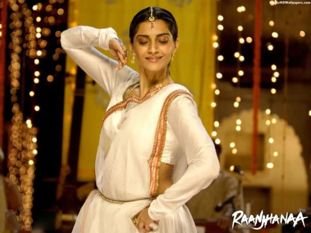 Raanjhanaa (2013) - IMDb