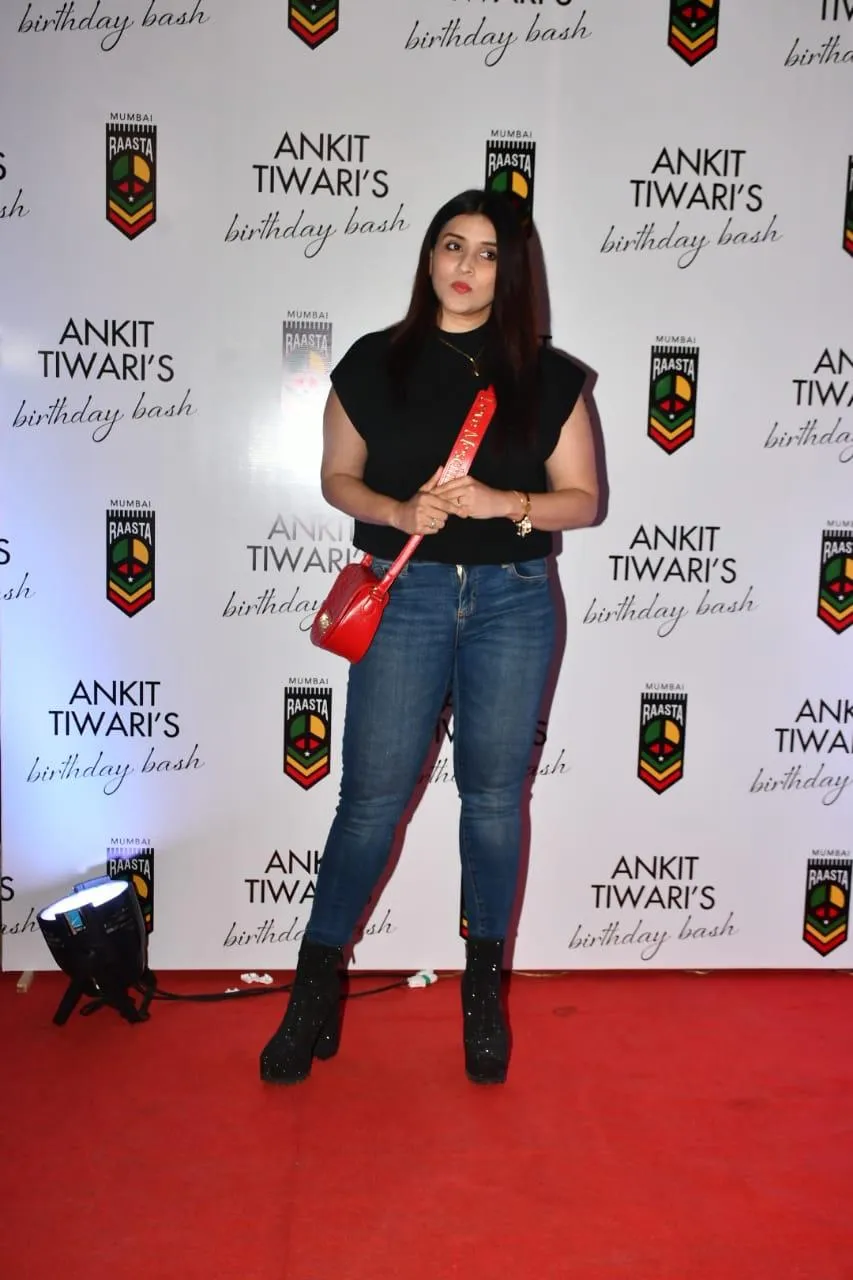 Mannara Chopra