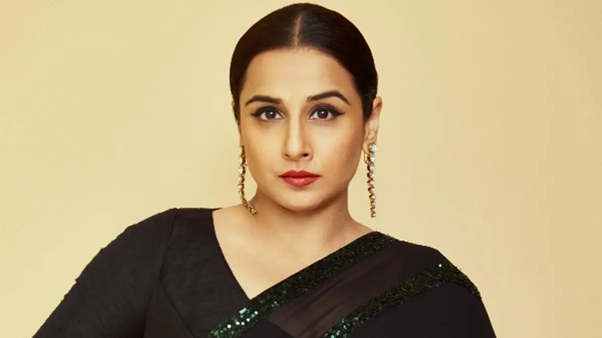 ആ മലയാള സിനിമകളിൽ നിന്നെല്ലാം എന്നെ ഒഴിവാക്കി; അയാൾ ജാതകം നോക്കി, അപമാനിച്ച  നിർമാതാവ്; വിദ്യ ബാലൻ | Vidya Balan Recalls Tough Phase Of Her Life After  Chakram Movie ...