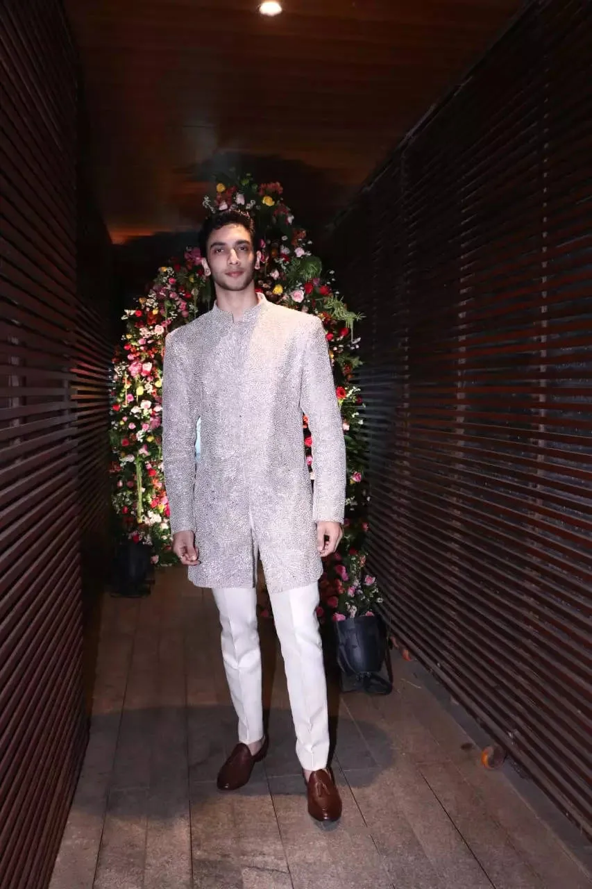 Aaliyah Kashyap-Shane Gregoire's Pre-Wedding Bash: Khushi Kapoor, Vedang  Raina, Ibrahim Ali Khan And Others Dazzle | Times Now