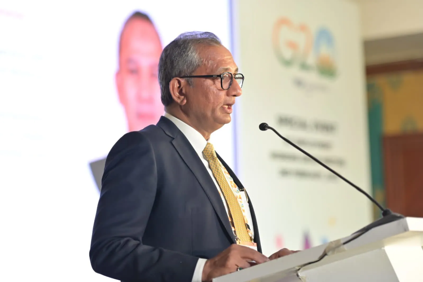 Mr. Atul Kumar Tiwari, Secretary, Ministry of Skill Development and  Entrepreneurship, Goverment of India delivering his introductory address in  the Special event as part of G20 EWG Meeting at Jodhpur. | Ministry