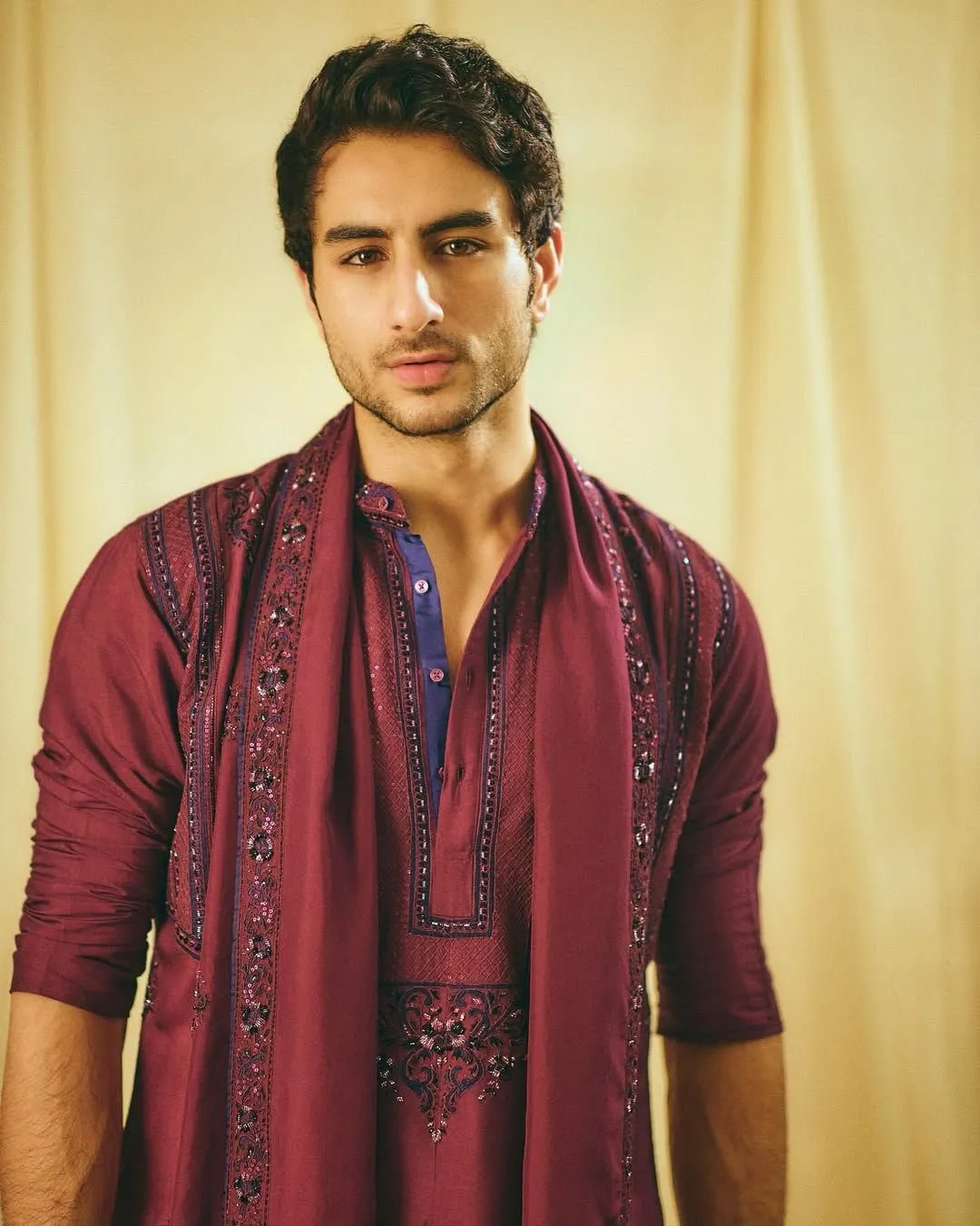 Ibrahim Ali Khan – The Nawabi Charmer