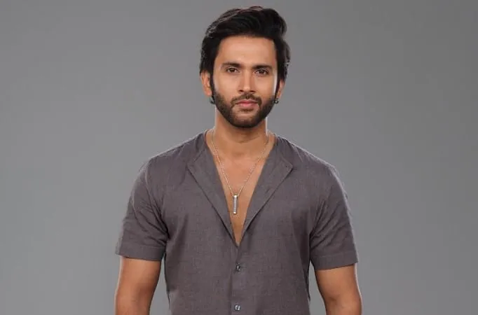 Mishkat Varma opens up about playing a prideful rebel with a cause in  COLORS' 'Ram Bhavan'