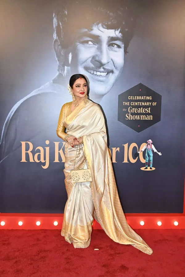 100 years of Raj Kapoor: Kareena Kapoor-Saif Ali Khan, Alia Bhatt-Ranbir  Kapoor, Neetu Kapoor-Riddhima Kapoor Sahni and others make a stylish  appearance at the event | - Times of India