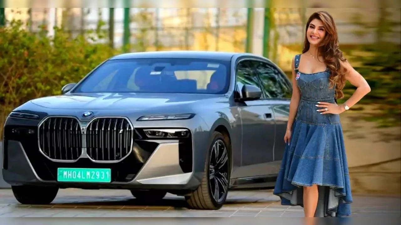 Jacqueline Fernandez BMW i7 | Jacqueline Fernandez Adds BMW i7 Worth Rs 2  Crore in Her Garage | Times Now