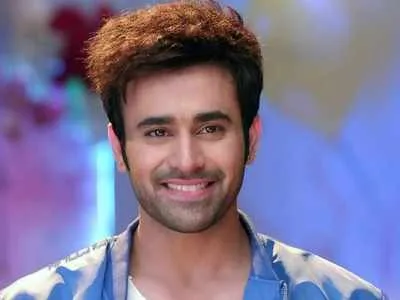 Pearl V. Puri: Used to stand outside coaching class to nab eveteasers -  Times of India