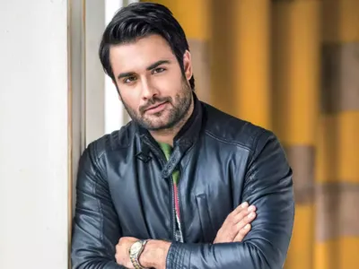Vivian Dsena shares a post from his Ramadan's Taraweeh in Abu Dhabi - Times  of India