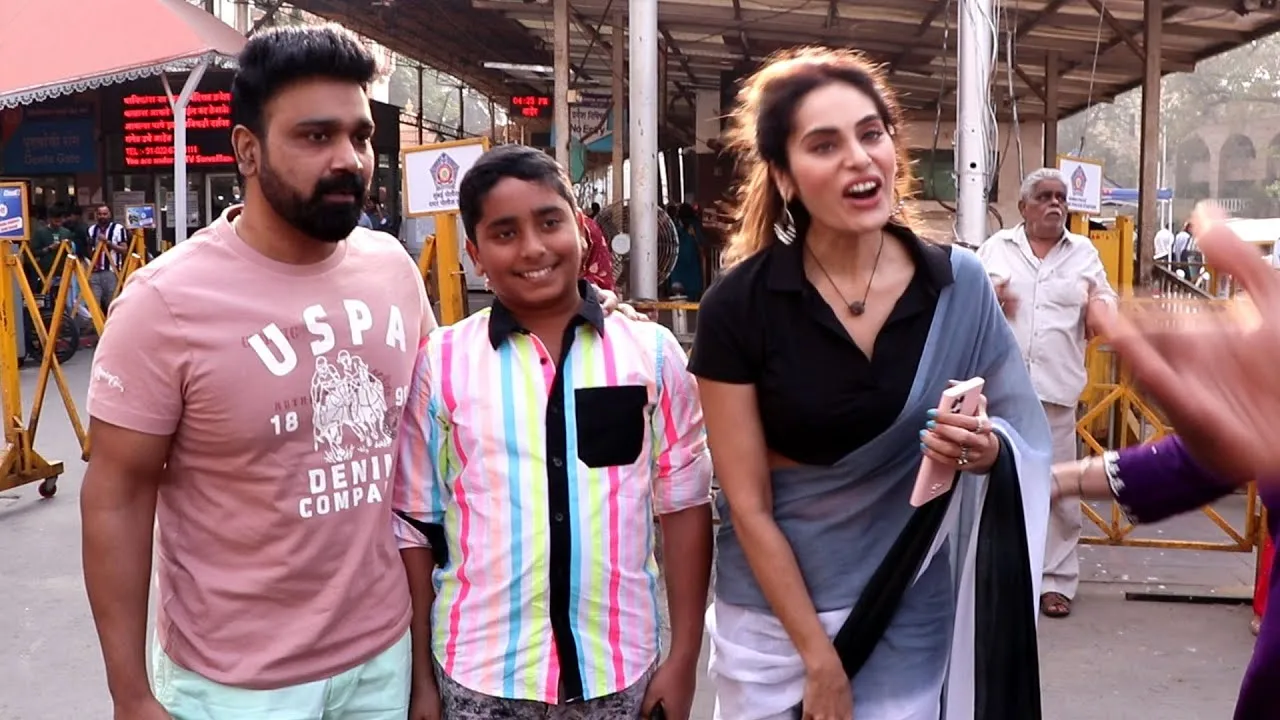 Bigg Boss 18 Fame Shrutika Arjun Spotted At Siddhivinayak Mandir For The  First Time After Eviction - YouTube