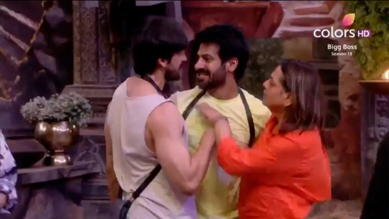 Bigg Boss 18 Live: Avinash-Karan के बीच हुई Physical Fight,Chum ने Vivinan  को कहा Nouran की कसम खाने