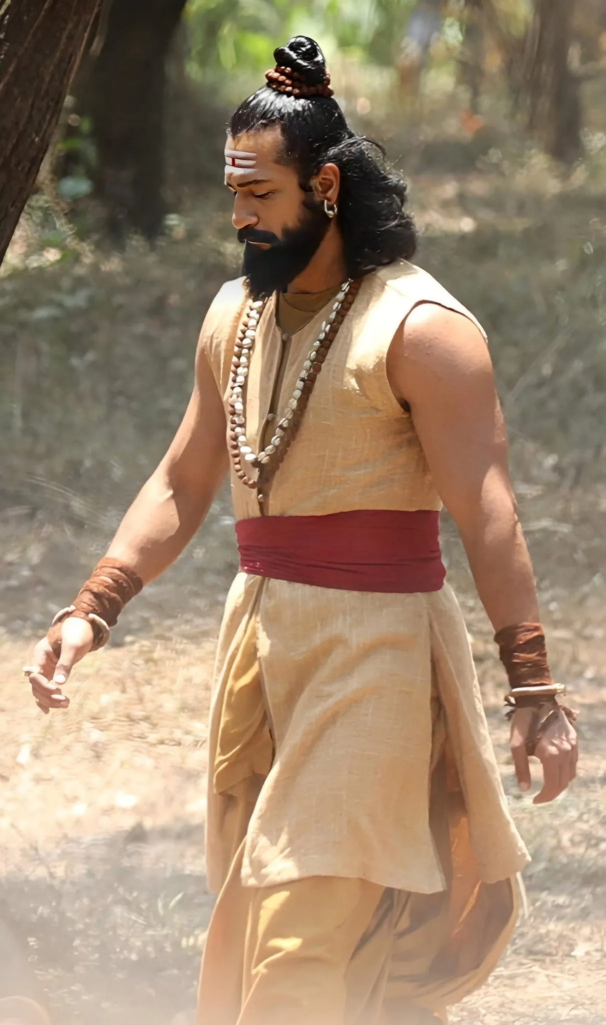 Vicky Kaushal Chhava Look