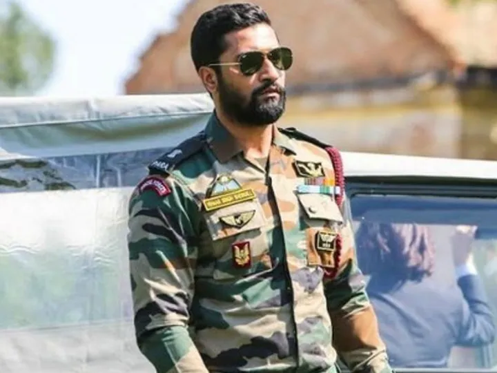 Vicky Kaushal Pays Homage To Soldiers Martyred In 2016 Uri Attack! See  Picture!