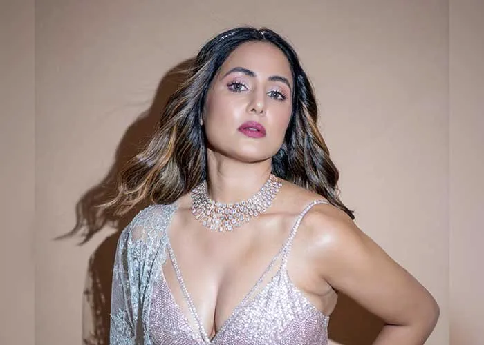 Hina Khan-starrer 'Namacool' follows best friends caught in whirlwind of  college life » Yes Punjab - Latest News from Punjab, India & World