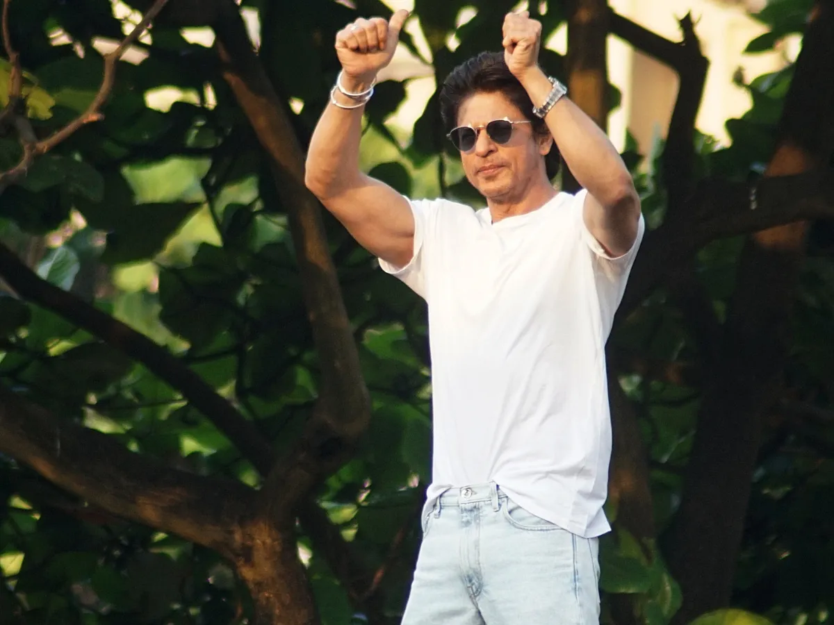 Interviewing SRK: A reporter's diary of speaking to the Bollywood  heart-throb over the years