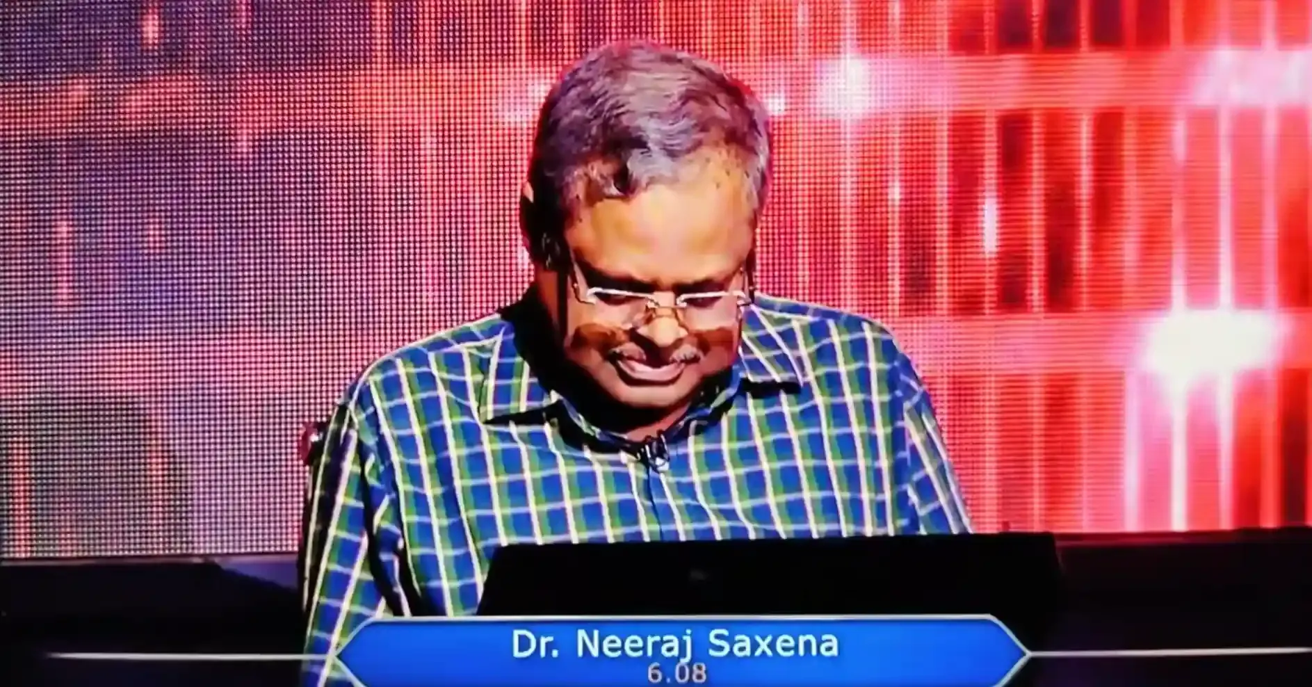 Dr. Saxena quits Hot seat mid-way, Big B surprised