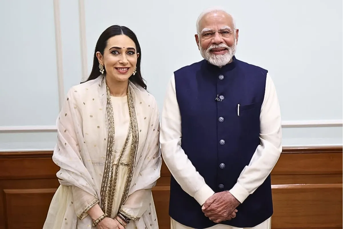 Karisma Kapoor meets PM Modi, receives special gift for kids - THE NEW  INDIAN