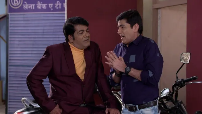 Bhabi Ji Ghar Par Hain 23 July 2019 Written Update: Prem Refuses To Give  Vibhuti A Job - Zee5 News