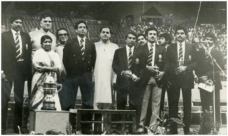 Lata Mangeshkar did a fundraiser for Indian cricket team after 1983 WC