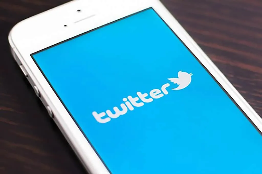 CIOL Twitter plans to replace Moments with Explore tab