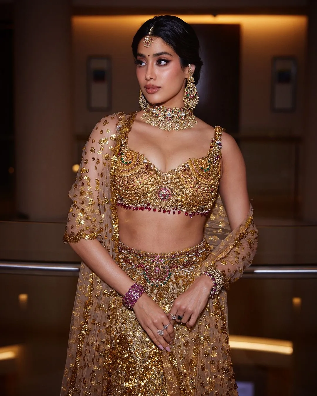 5 Jaw dropping golden glam moments at the Ambani Wedding