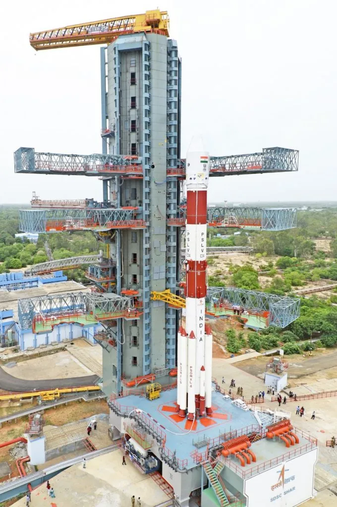 14fullyintegratedpslv-c34withallthe20spacecraftsatsecondlaunchpad