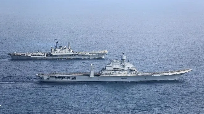 1200px-ins_vikramaditya_13