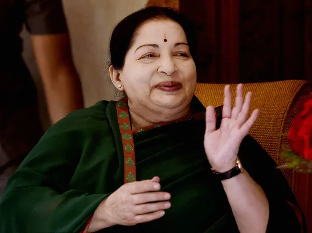 hours-after-full-recovery-jayalalithaa-suffers-cardiac-arrest-14808735276308