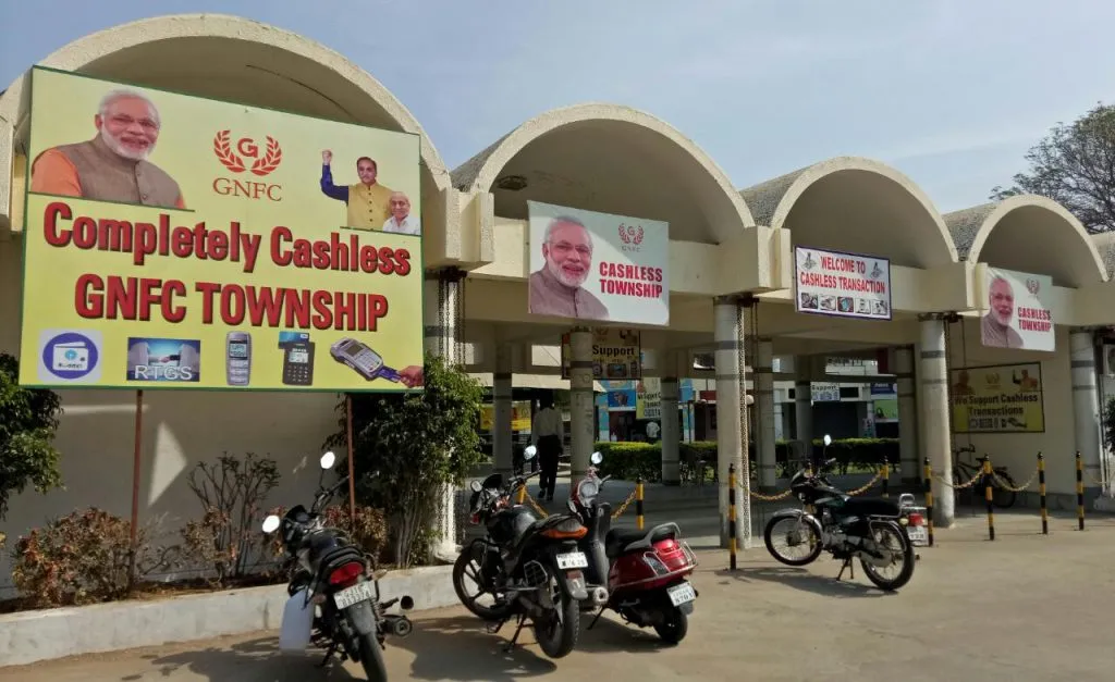 7c0078f2-a9fe-4f23-8521-dff413c7d94c