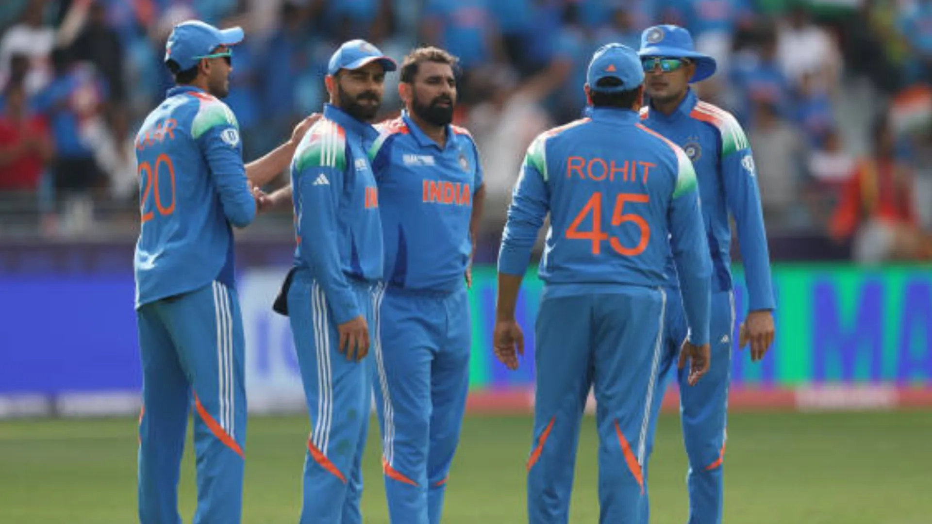 KL Rahul के बाद इस खिलाड़ी ने बढ़ाई टीम की टेंशन ? 