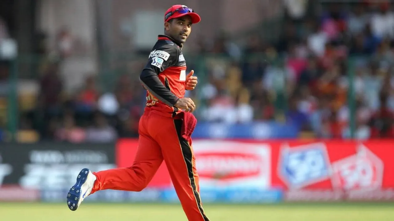 sanju samson KCA OUt (2)