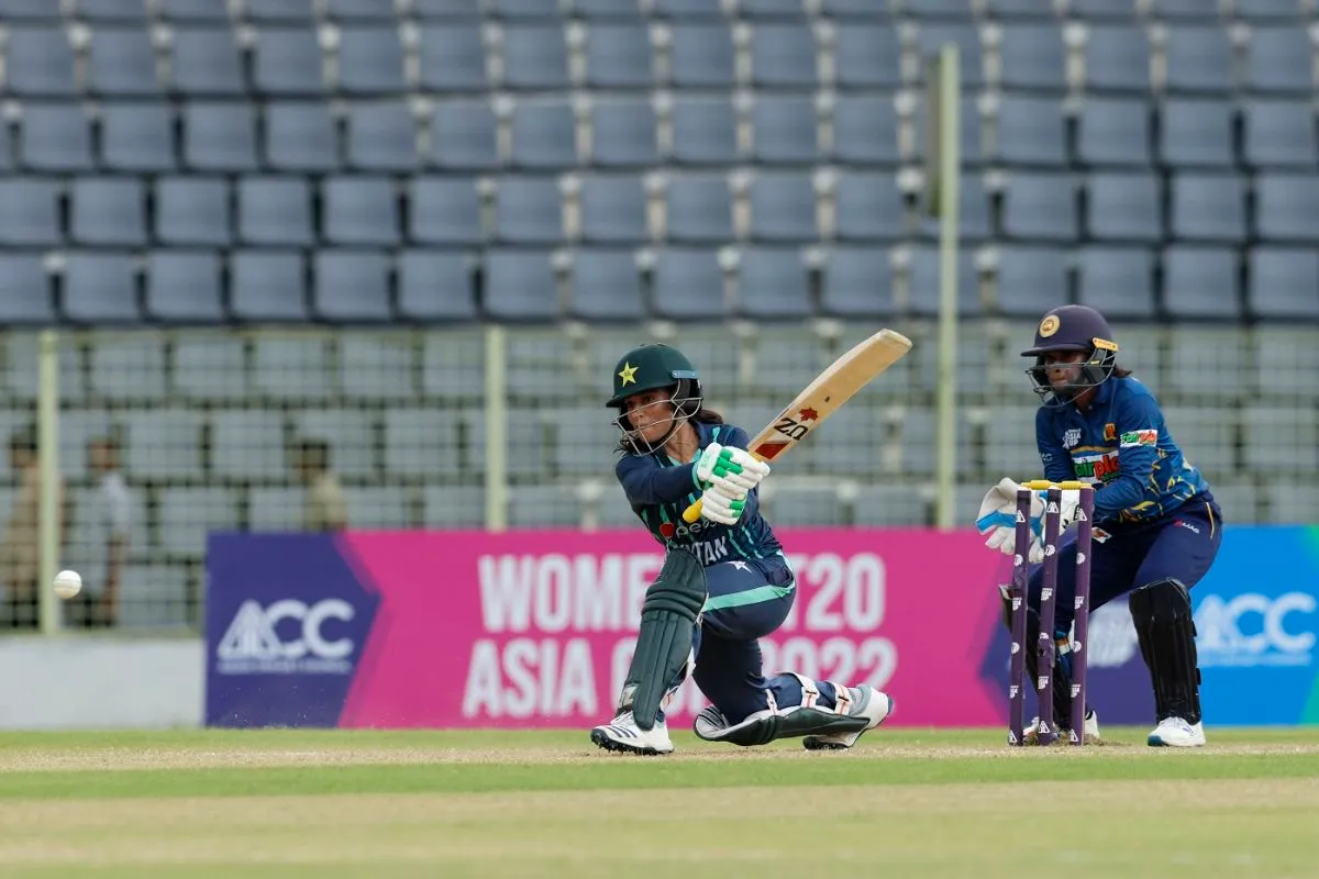 Sidra Ameen failed to gauge the pace of the surface and crawled to a 20-ball 9, Pakistan vs Sri Lanka, Women's T20 Asia Cup, Sylhet, October 13, 2022