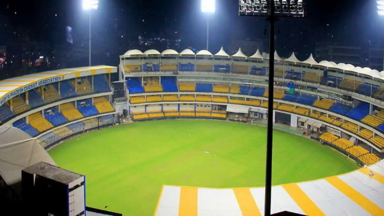 IND vs SL: Special chemical used at Holkar Stadium in Indore to counter dew factor