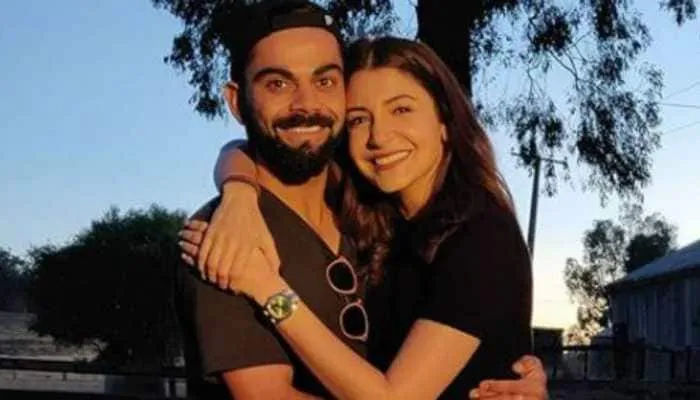 Watch: This cute gesture of Virat Kohli for pregnant wife Anushka Sharma has sent the internet into a meltdown | People News | Zee News