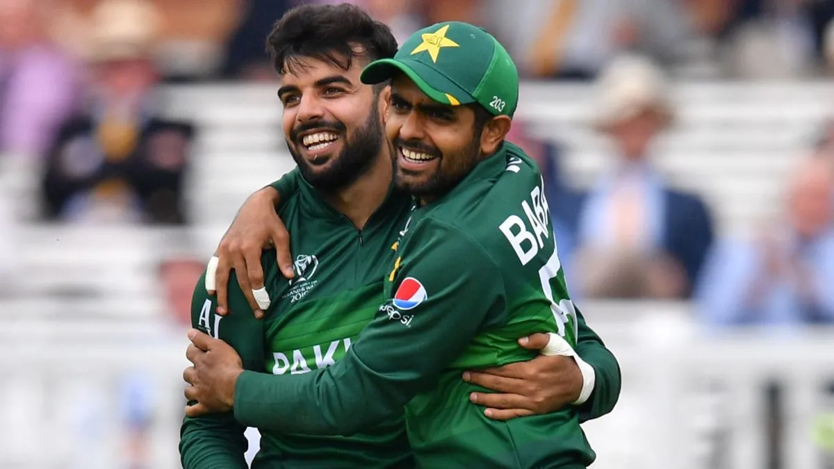 Shadab Khan- Babar Azam 