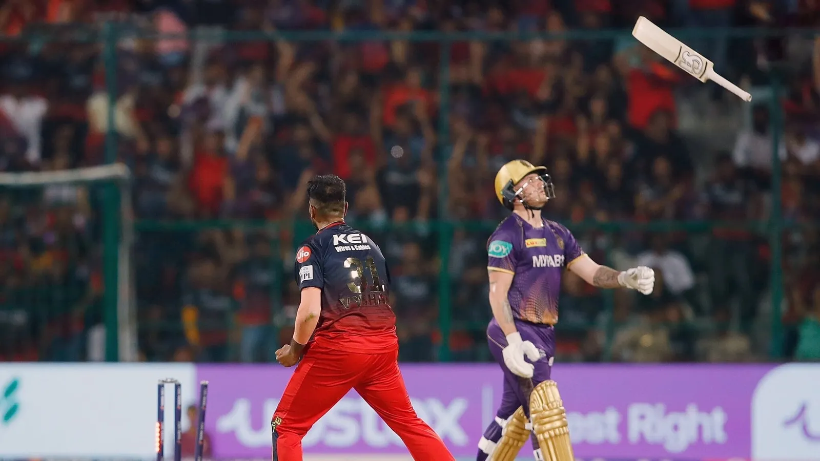 Jason Roy punished for breaching IPL Code of Conduct during RCB vs KKR match | Cricket - Hindustan Times