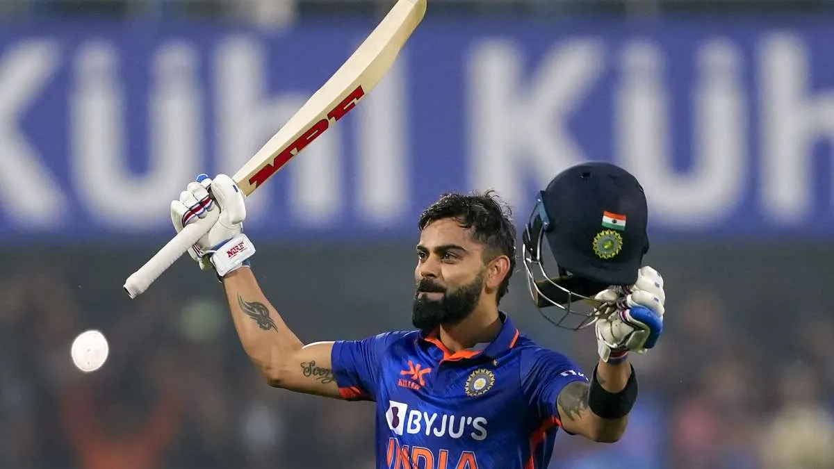 Virat Kohli 45th ODI Century Sachin Tendulkar record in Danger See top 5 Centurions of One Day | विराट कोहली के 45वें शतक से खतरे में सचिन तेंदुलकर का रिकॉर्ड, देखें ODI